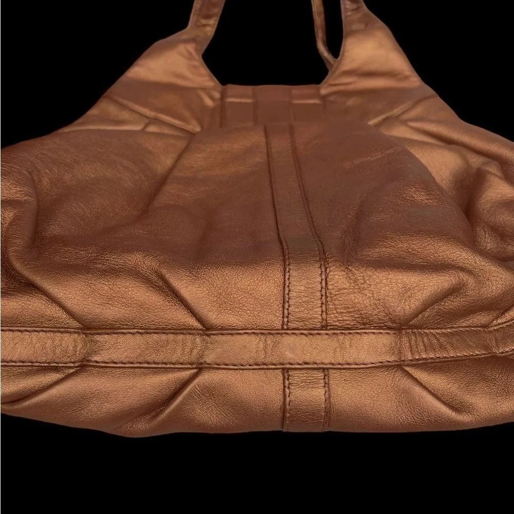Rose Gold BVLGARI Chandra